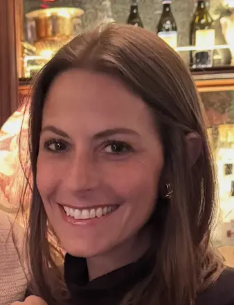 Lara M. (Sarmanian) Roche Obituary 2026 | Milton MA Death: Beloved Resident dies at 39.